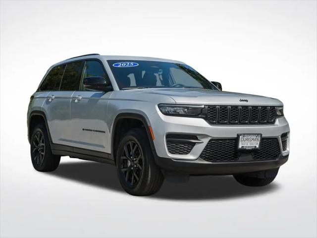 2025 Jeep Grand Cherokee Altitude 4x4 for sale in Marlow Heights, MD