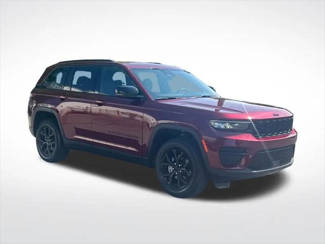 2025 Jeep Grand Cherokee Altitude 4x4 for sale in Marlow Heights, MD