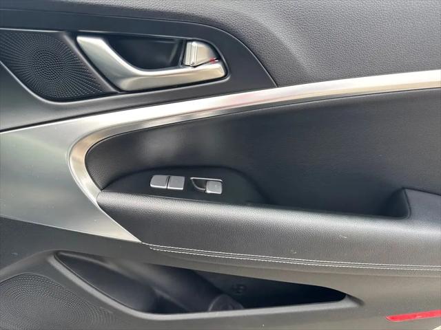 2025 Genesis G70 2.5T RWD