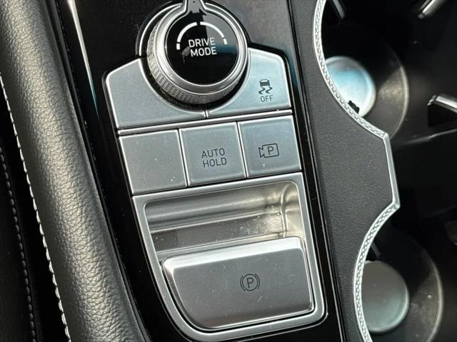 2025 Genesis G70 2.5T RWD