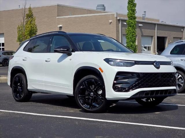 2026 Volkswagen Tiguan SE R-Line Black for sale in Dayton, OH