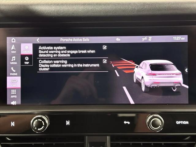 2022 Porsche Macan Macan
