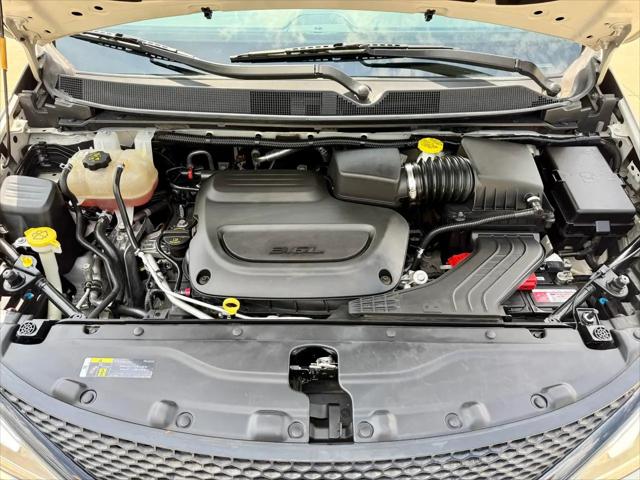 2020 Chrysler Pacifica Touring L