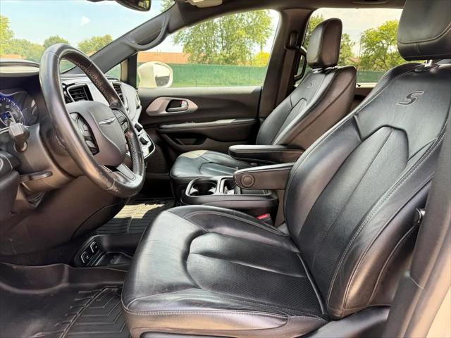 2020 Chrysler Pacifica Touring L
