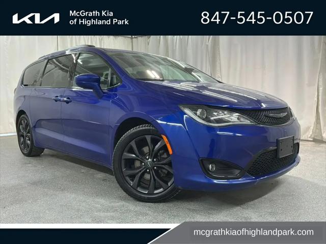 2018 Chrysler Pacifica Touring L Plus for sale in Highland Park, IL