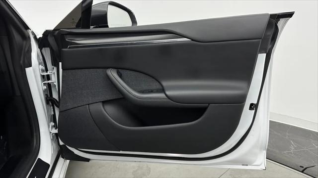 2021 Tesla Model S Plaid Tri Motor All-Wheel Drive