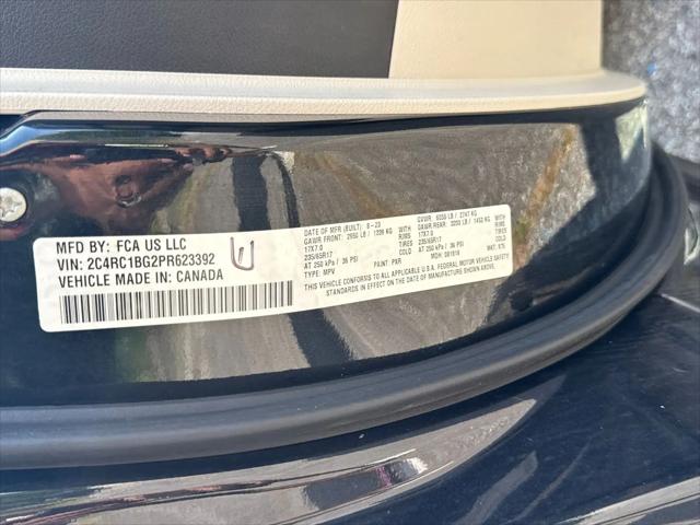 2023 Chrysler Pacifica Touring L