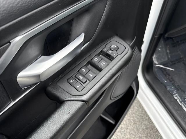 2025 Ram 1500 Big Horn Crew Cab 4x4 57 Box