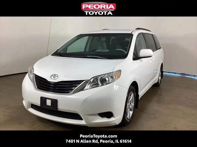 2013 Toyota Sienna LE V6 8 Passenger for sale in Peoria, IL