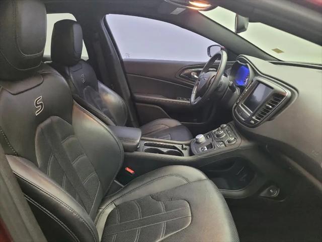 2015 Chrysler 200 S