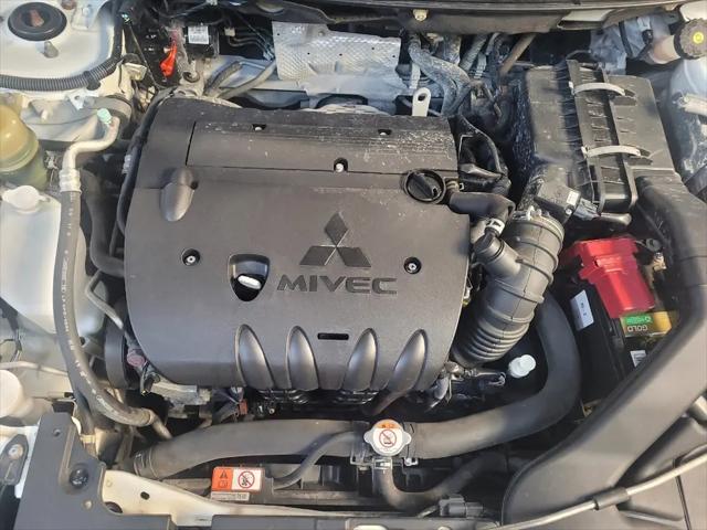 2015 Mitsubishi Lancer SE