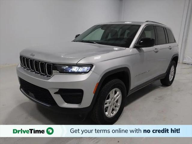 2023 Jeep Grand Cherokee Laredo 4x4 for sale near Columbus, OH