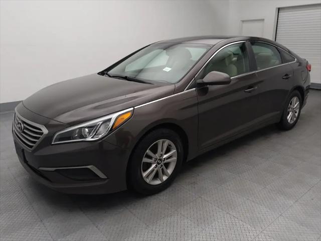 2016 Hyundai Sonata SE for sale in Gladstone, MO