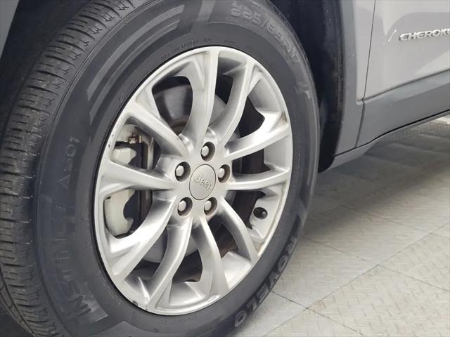 2021 Jeep Cherokee Latitude Lux