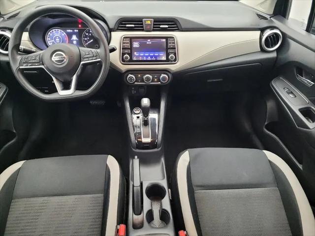 2021 Nissan Versa SV Xtronic CVT