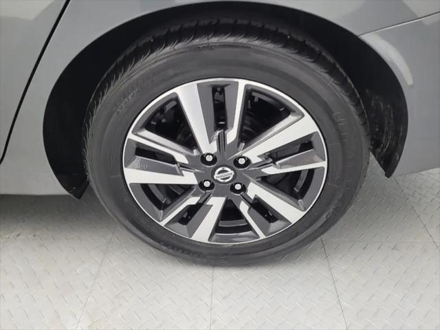 2021 Nissan Versa SV Xtronic CVT