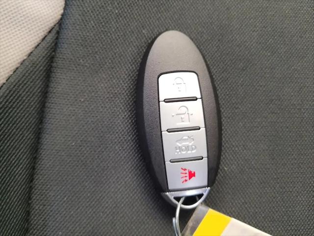 2021 Nissan Versa SV Xtronic CVT
