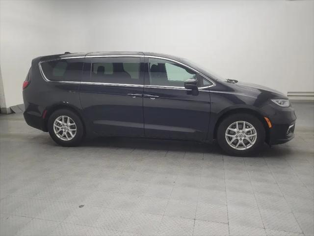 2023 Chrysler Pacifica Touring