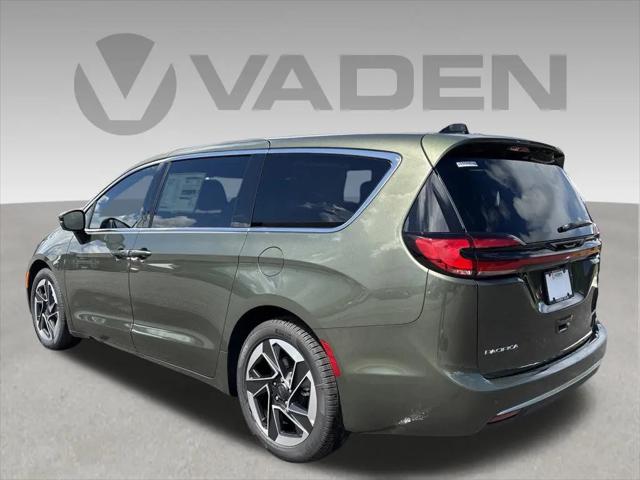 2027 Chrysler Pacifica Limited