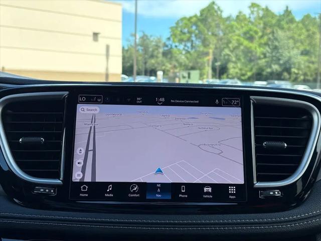 2027 Chrysler Pacifica Limited
