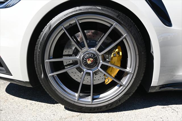 2022 Porsche 911 Turbo S