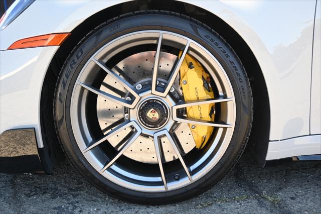 2022 Porsche 911 Turbo S