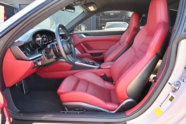 2022 Porsche 911 Turbo S