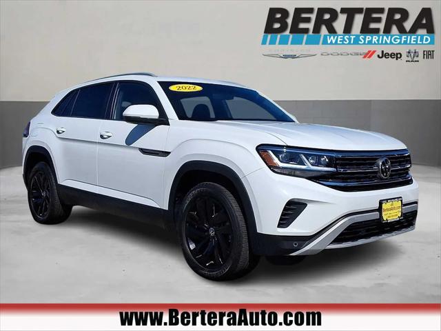 2022 Volkswagen Atlas Cross Sport 2.0T SE w/Technology for sale in West Springfield, MA