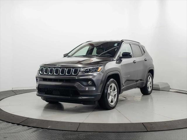 2024 Jeep Compass Latitude 4x4 for sale in Schaumburg, IL