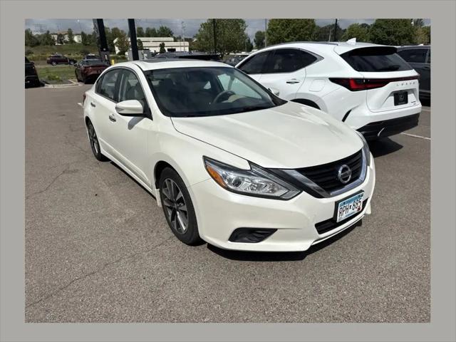 2017 Nissan Altima 2.5 SL for sale in Maplewood, MN