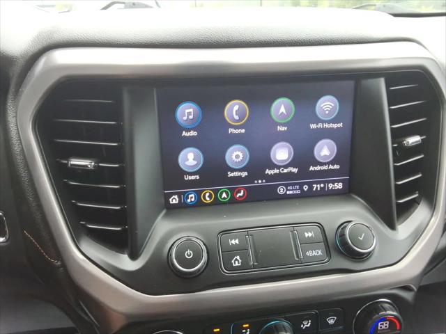 2022 GMC Acadia AWD AT4