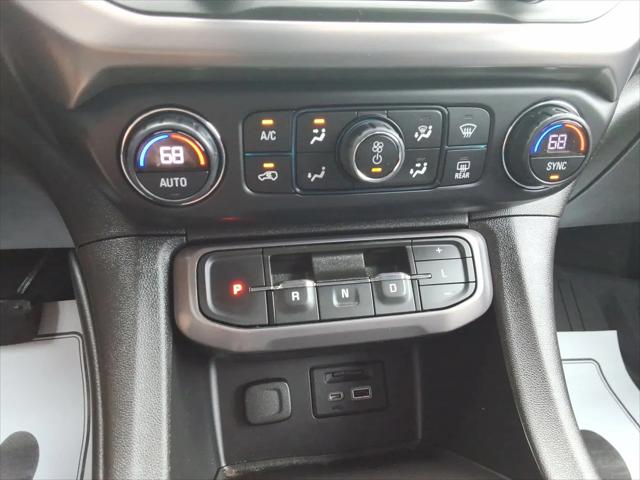 2022 GMC Acadia AWD AT4