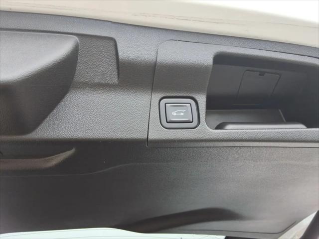 2022 GMC Acadia AWD AT4