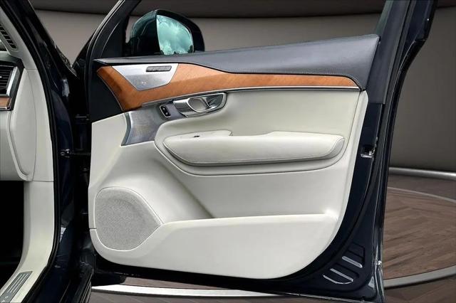 2017 Volvo XC90 T6 Inscription