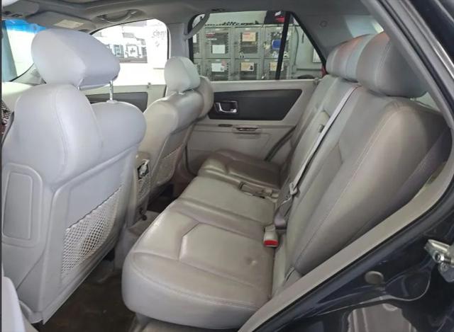2004 Cadillac SRX Standard
