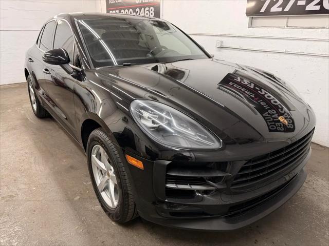 2021 Porsche Macan Macan