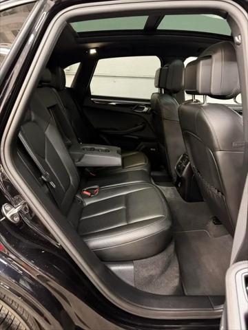 2021 Porsche Macan Macan