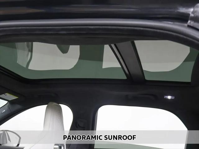 2022 Jaguar F-PACE SVR P550 AWD Automatic