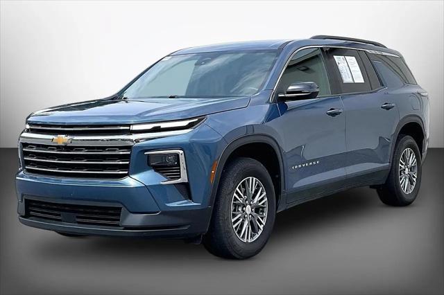 2025 Chevrolet Traverse FWD LT