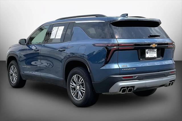 2025 Chevrolet Traverse FWD LT