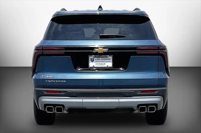 2025 Chevrolet Traverse FWD LT