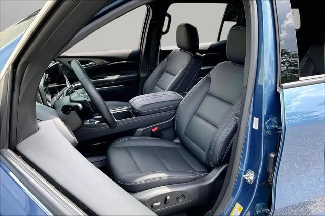 2025 Chevrolet Traverse FWD LT