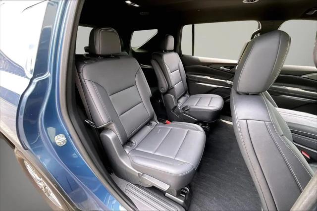 2025 Chevrolet Traverse FWD LT