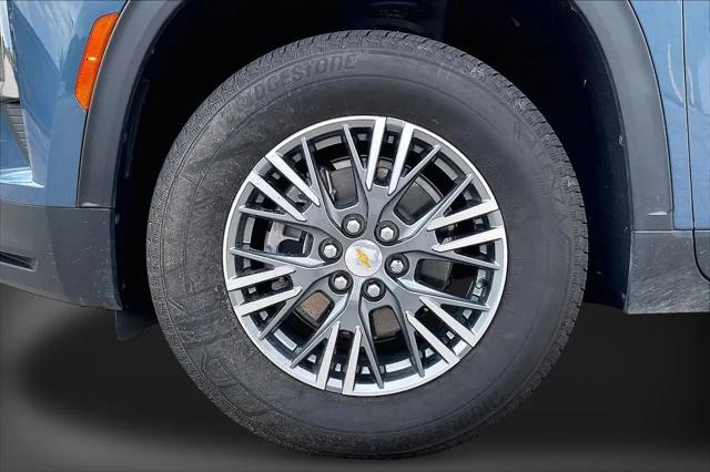 2025 Chevrolet Traverse FWD LT