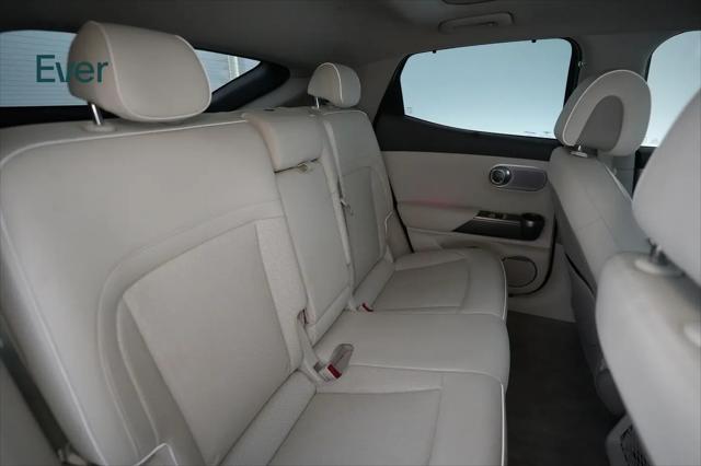 2023 Genesis GV60 Advanced AWD