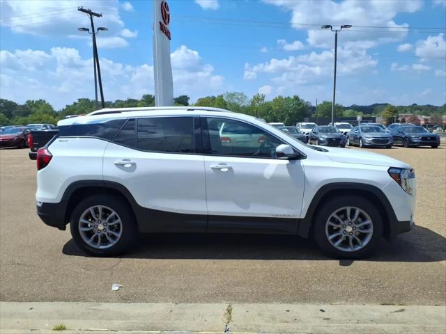 2024 GMC Terrain AWD SLT
