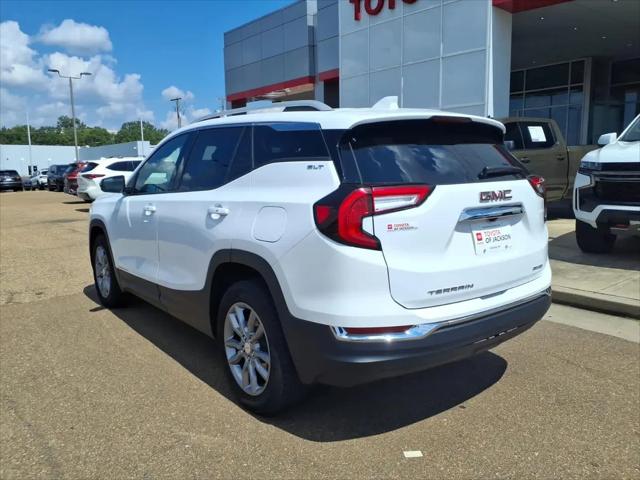 2024 GMC Terrain AWD SLT