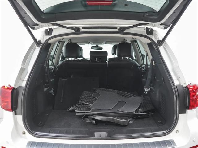 2017 Nissan Pathfinder SL