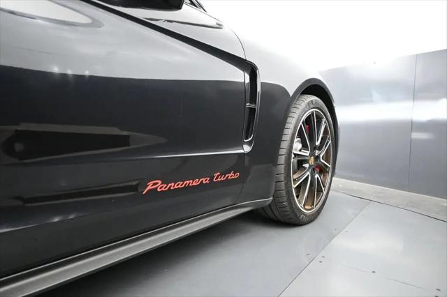 2018 Porsche Panamera Turbo