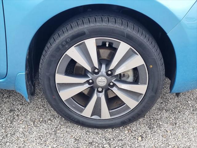 2015 Nissan LEAF SL